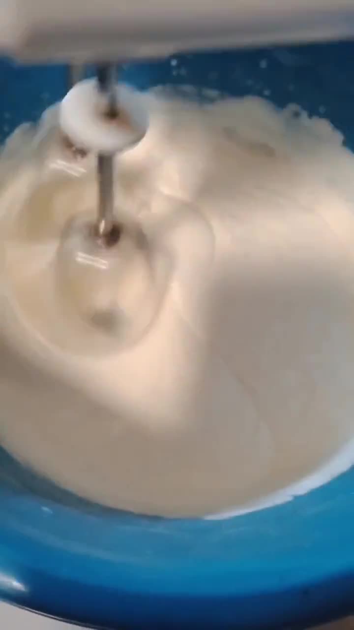 Foto langkah ke 2 dari resep Es Krim Susu Vanila.