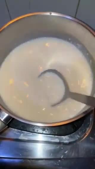 Foto langkah ke 4 dari resep Puding Lapis Coklat.