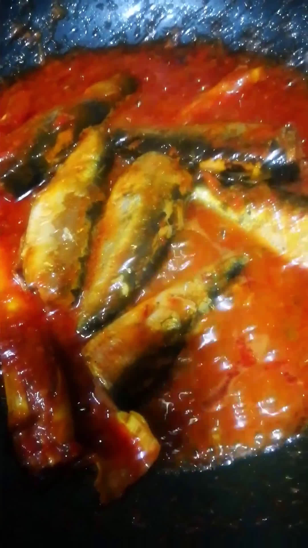 Gambar langkah 5 resipi Sardin Masak Lemak Cili Api.
