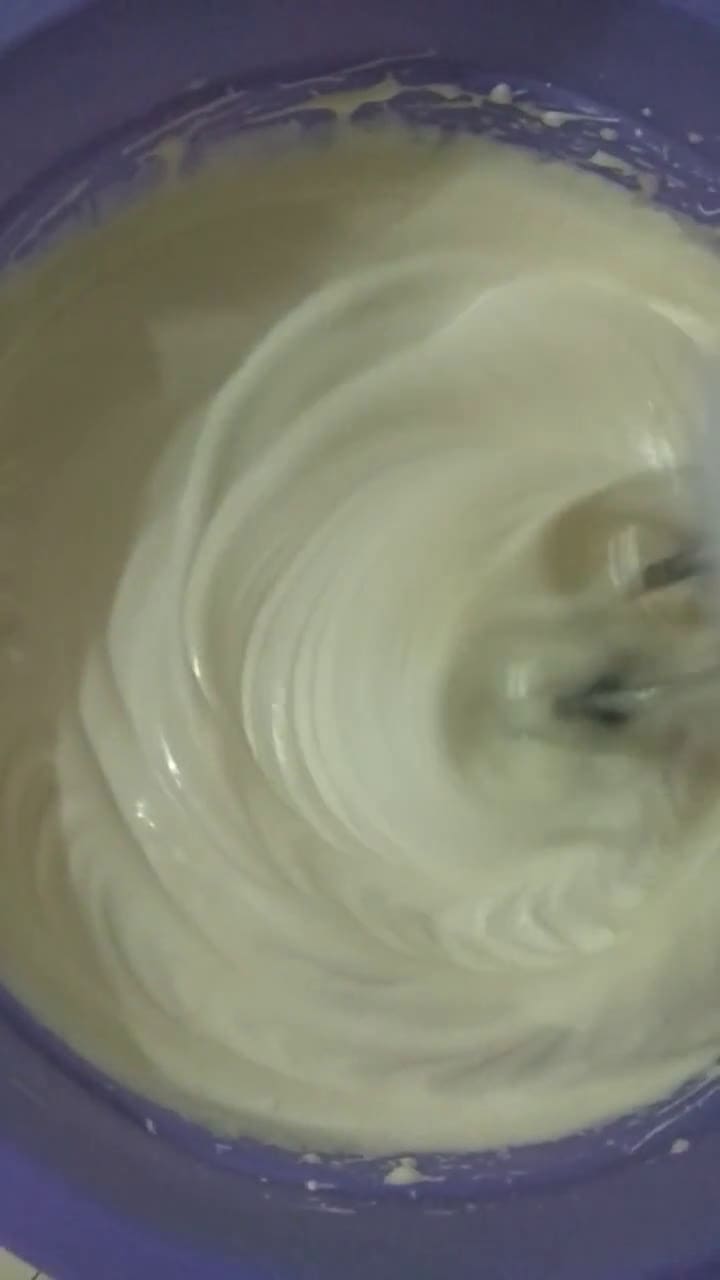 Foto langkah ke 1 dari resep Bolu Salak Keju.