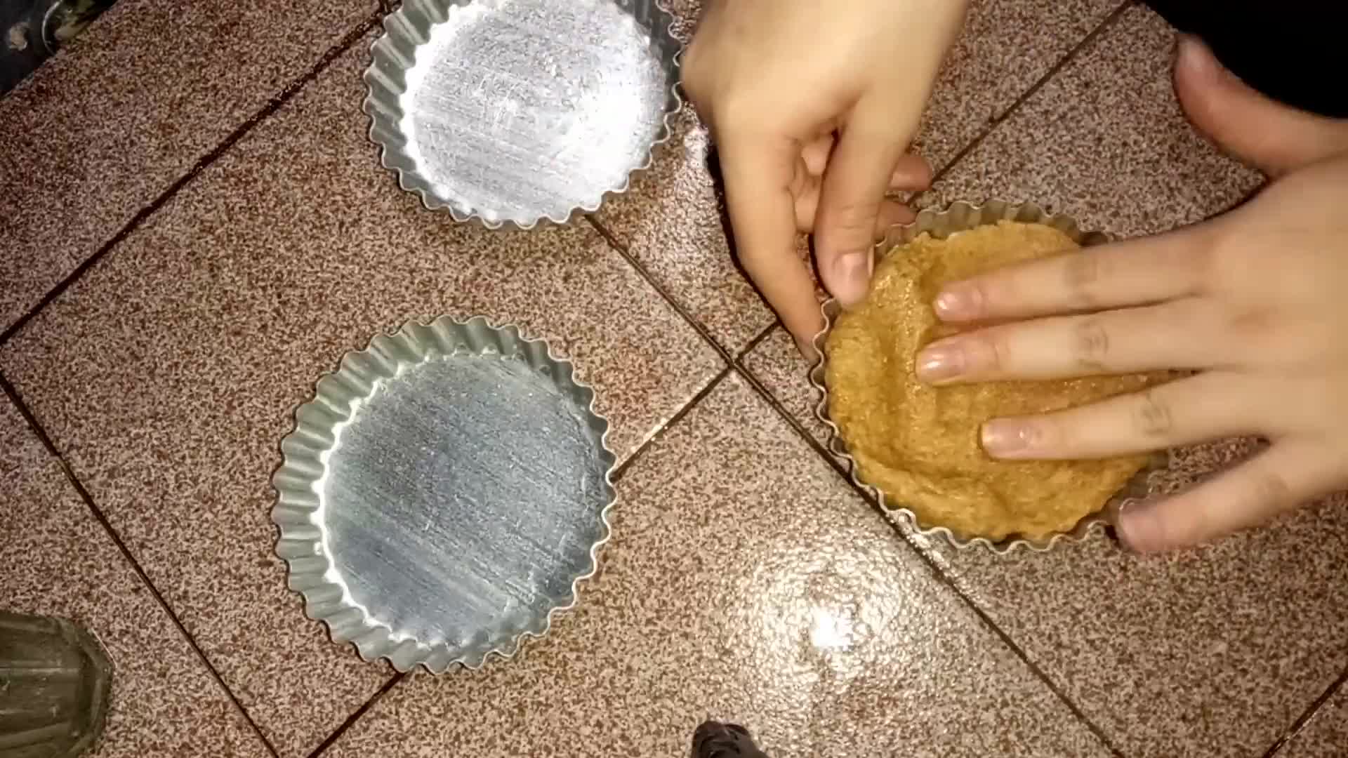 Foto del paso 4 de la receta: Tarta integral de dulce de leche y coco