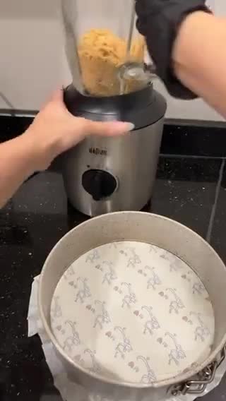 صورة لخطوة 1 من وصفة تشيز كيك التمر