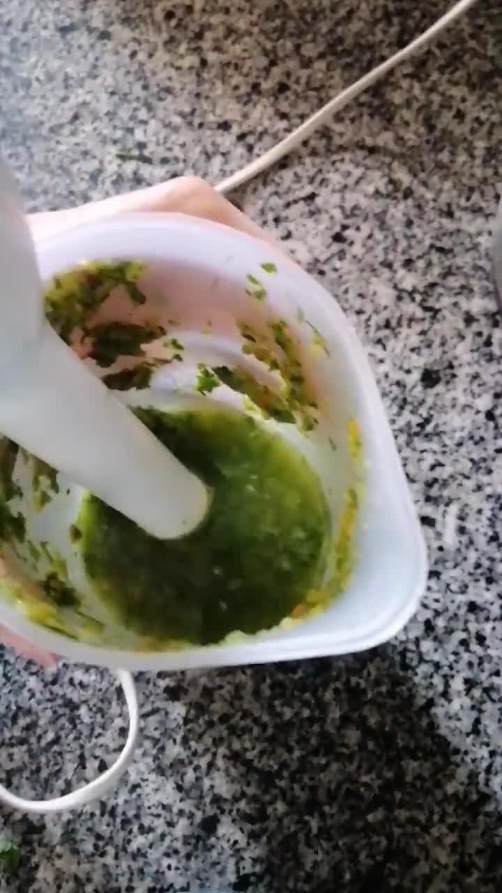 صورة لخطوة 2 من وصفة فلافل الحمص 👌