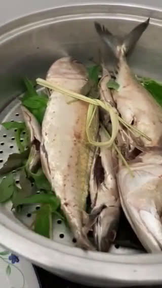 Foto langkah ke 1 dari resep Ikan kembung asam pedas.