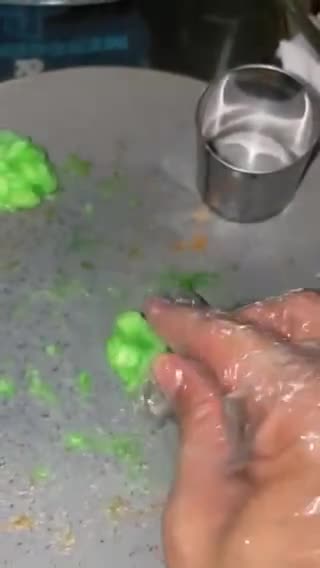 Foto langkah ke 7 dari resep Kue Getuk Lindri.