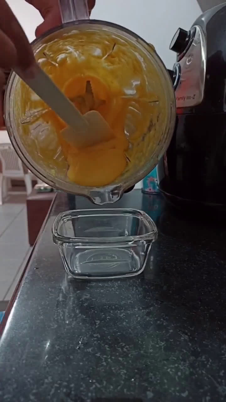 Foto do passo 2 de Requeijão/cheddar vegetal à base de batata