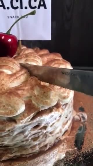 Foto langkah ke 8 dari resep Tiramisu Mille Crepes.