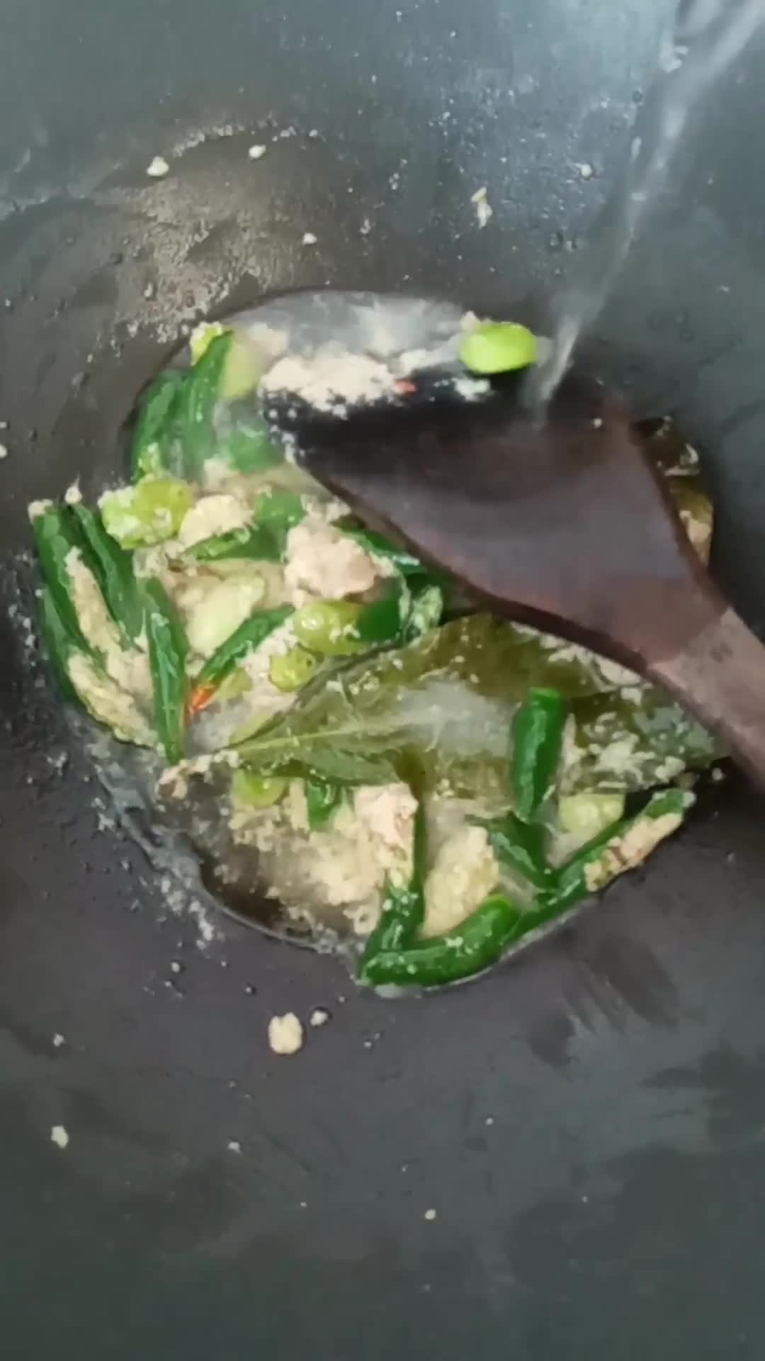 Foto langkah ke 3 dari resep Empis-Empis Khas Temanggung.
