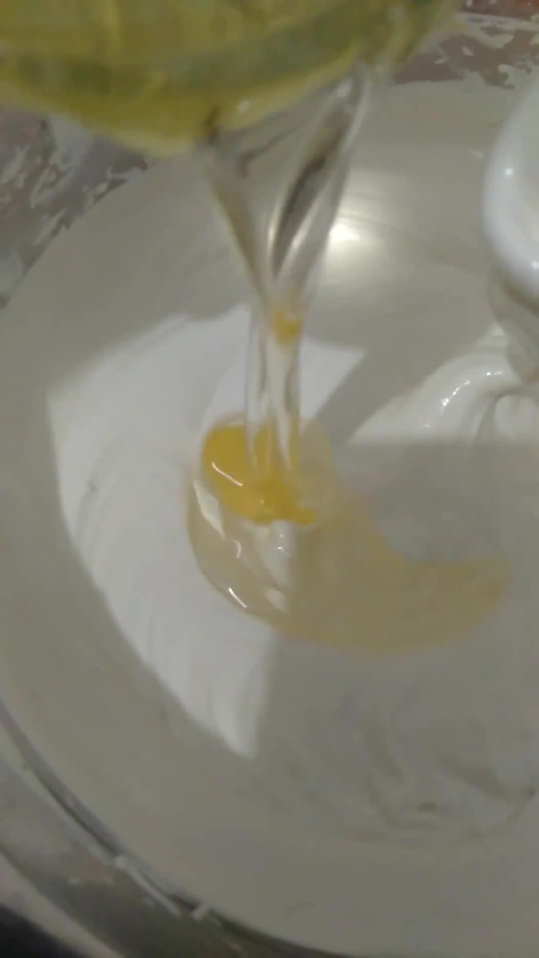 Foto langkah ke 3 dari resep Bolu Marmer Ala Pak Sahak.