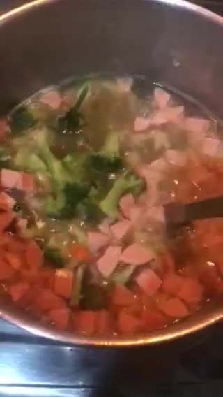 Foto langkah ke 4 dari resep Sup Tomat Segar.