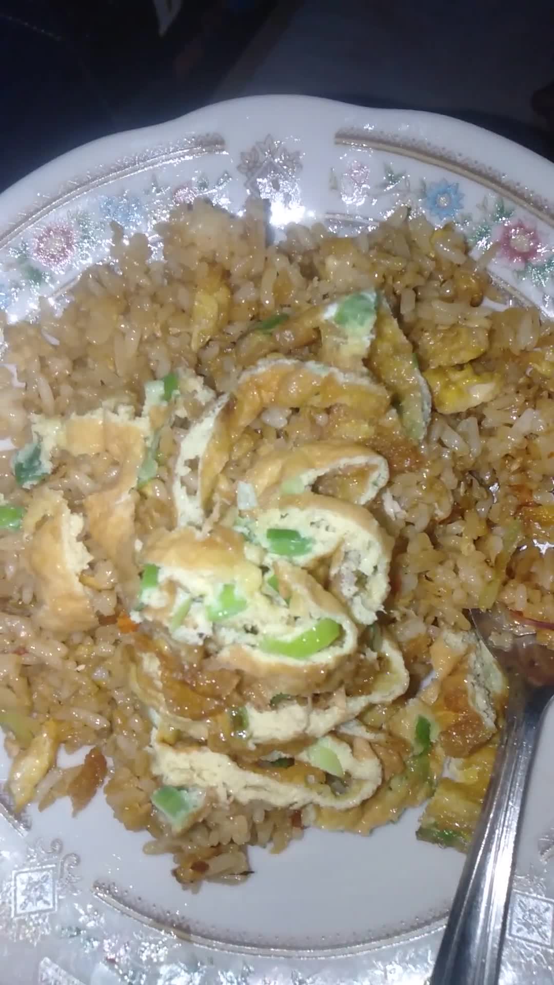 Foto langkah ke 6 dari resep Nasi goreng sat set 5 menit🕖.