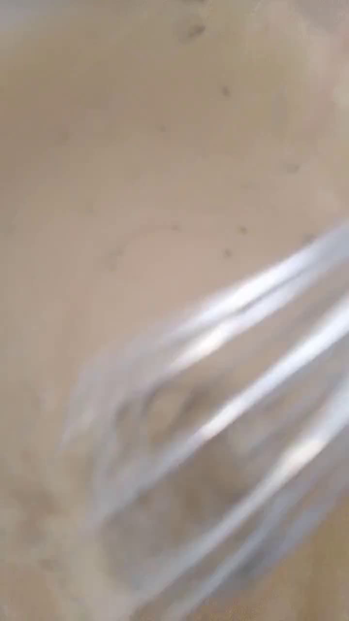 Gambar langkah 2 resipi Pancake Kismis untuk simanja Rizqi.