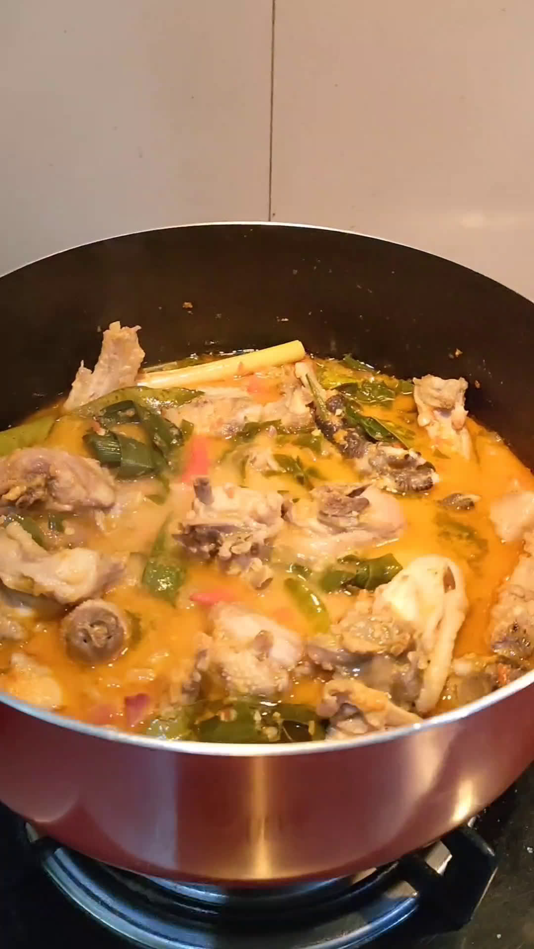 Foto langkah ke 6 dari resep Ayam Rica-Rica Manado.