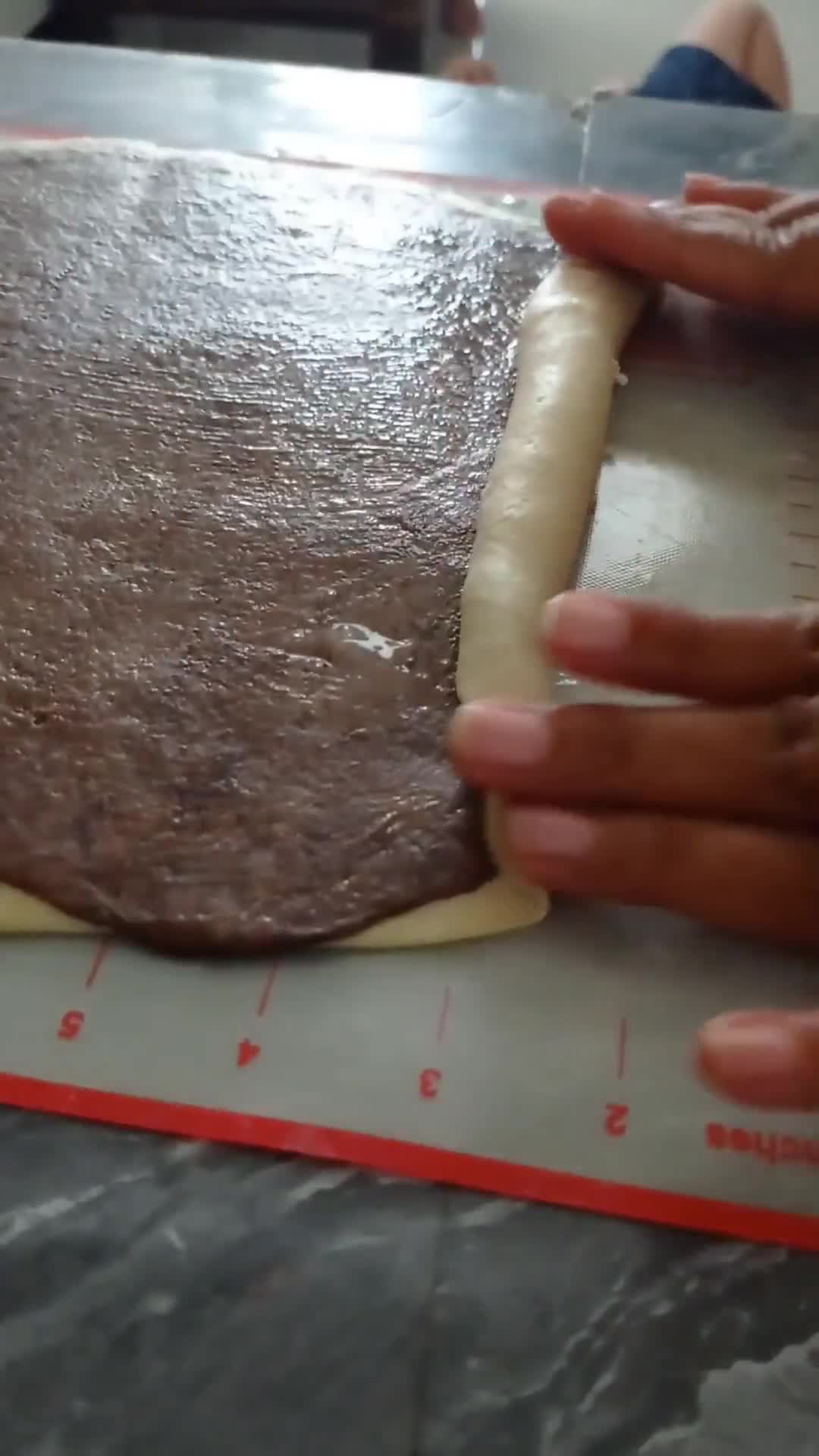 Foto langkah ke 4 dari resep Kuping gajah eggless.