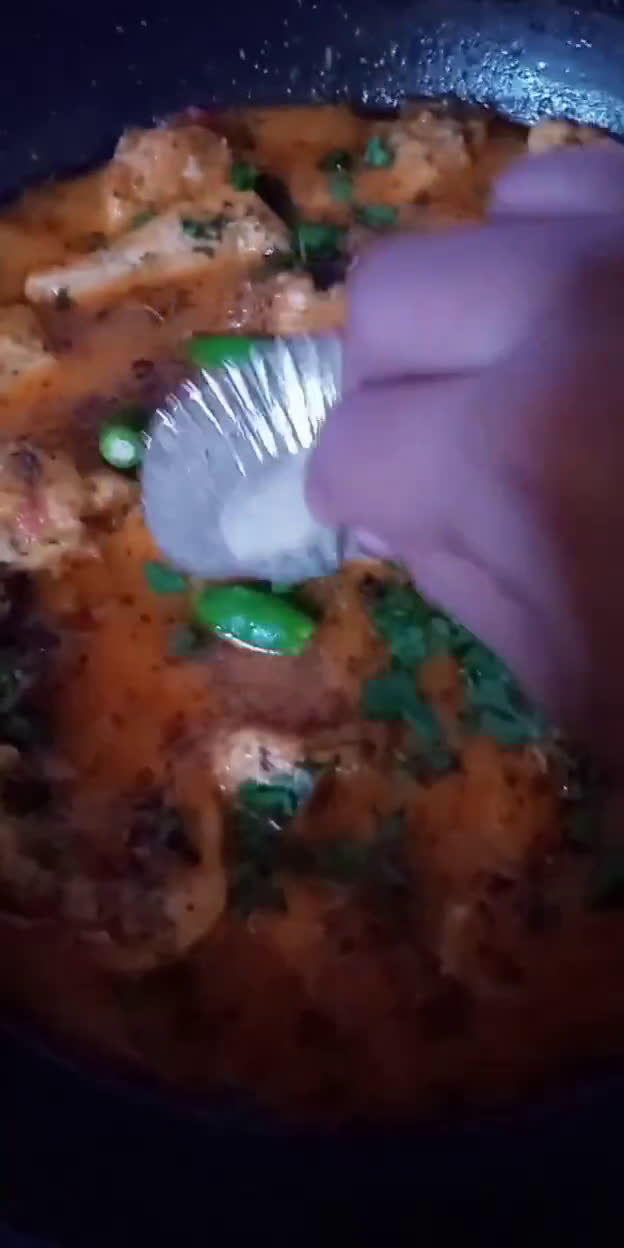 A picture of step 9 of Chicken Koila Karahi.