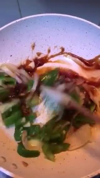 Foto langkah ke 3 dari resep Ayam Goreng Tepung Saus Lada Hitam.