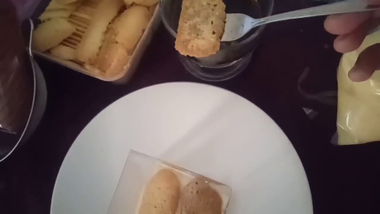 Foto langkah ke 6 dari resep Tiramissu (No Eggs).