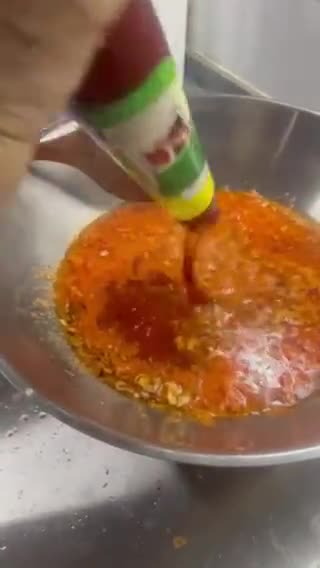 Gambar langkah 3 resipi Ayam Masak Merah (R215).