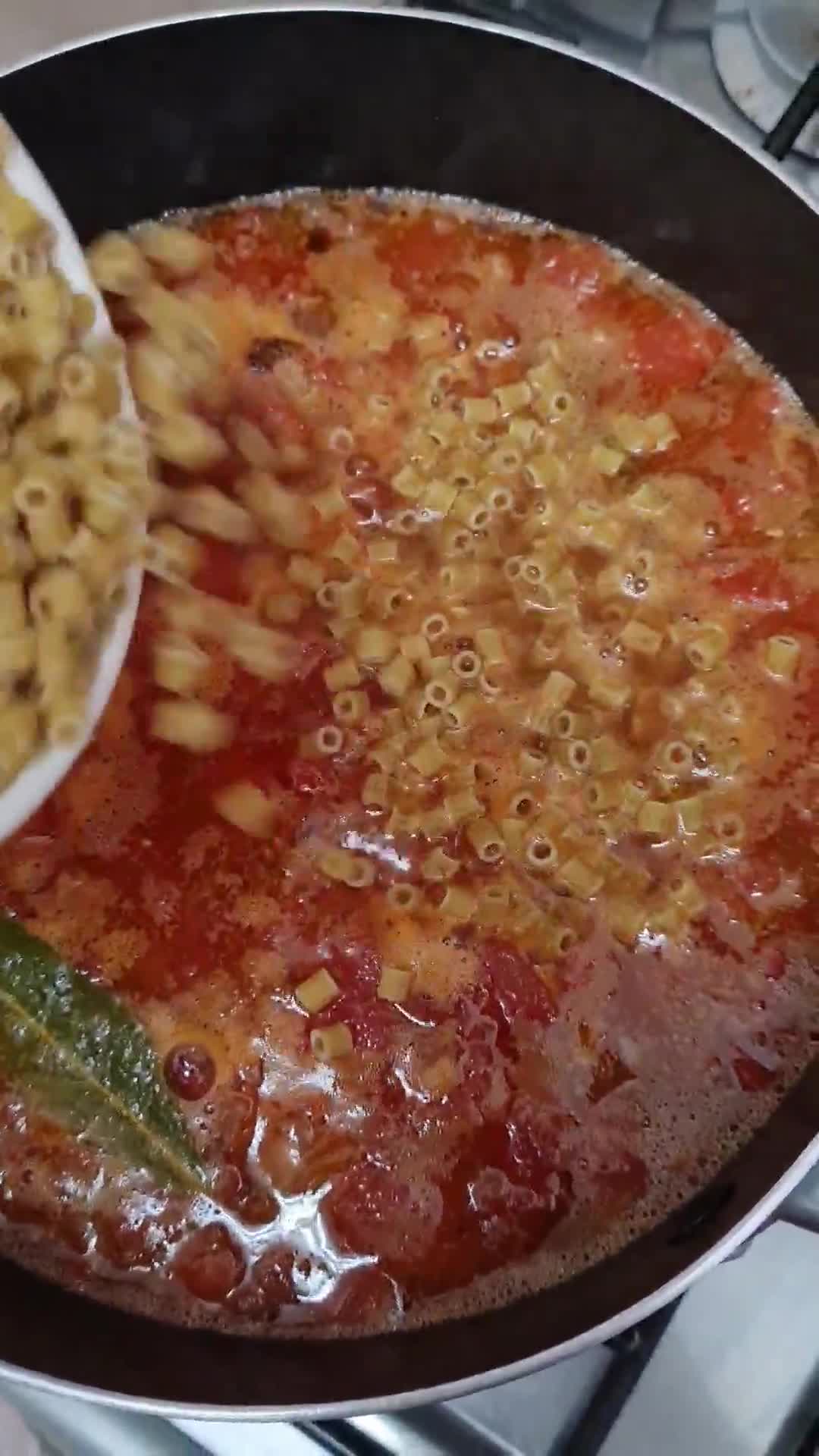 Foto del paso 2 de la receta: Pasta e ceci 🇮🇹 Fideos con garbanzos 🇮🇹 Italia