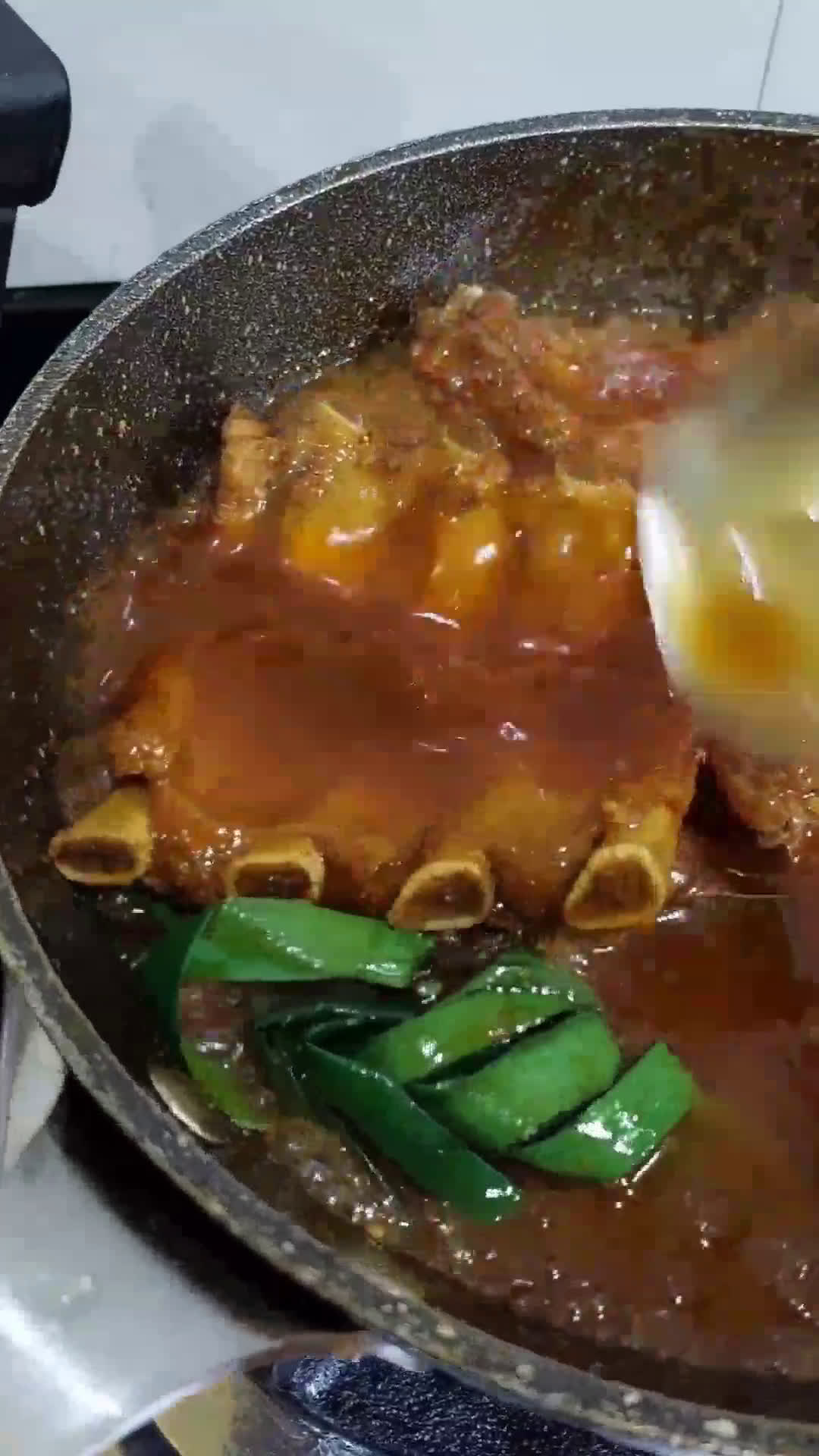 Foto langkah ke 2 dari resep Teflon Pork ribs (347).