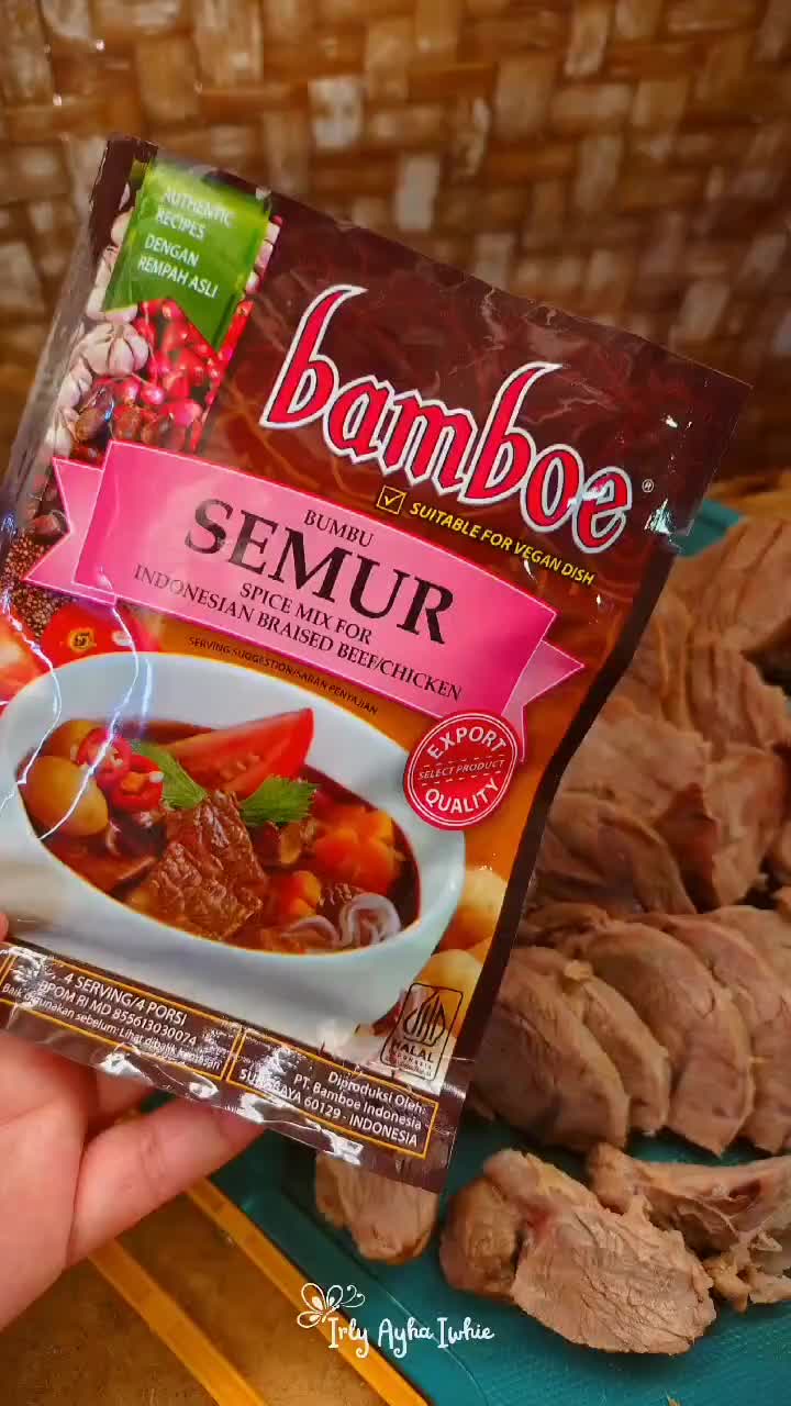 Foto langkah ke 2 dari resep Semur Daging Satset Bumbu Instan.