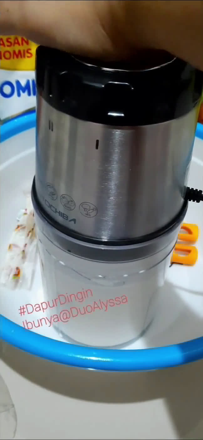 Foto langkah ke 2 dari resep PGBA09 Rainbow Cheese Milk.