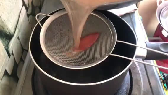 Gambar langkah 2 resipi Sopa de Lima 🇲🇽.
