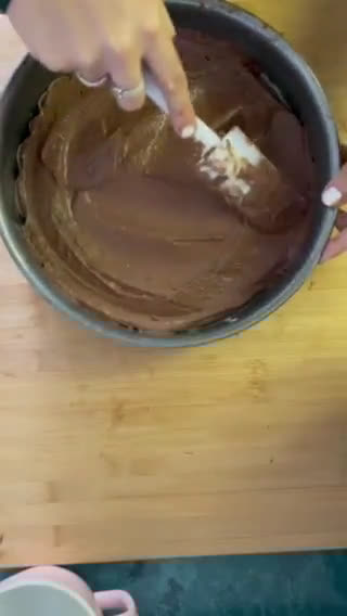 Foto del paso 3 de la receta: Pastel de chocolate sin harinas y sin azúcar