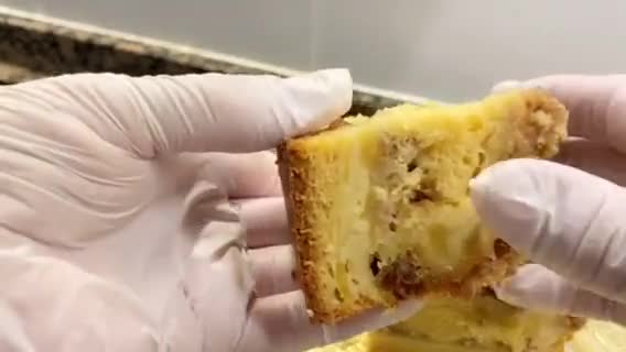 Foto del paso 16 de la receta: Pastel de manzana, pasas y nueces tipo alemán