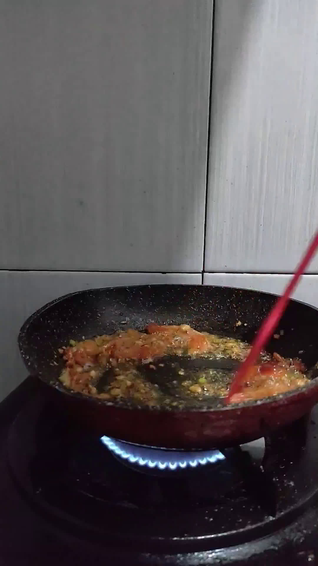 Foto langkah ke 2 dari resep Udang Asam Pedas.