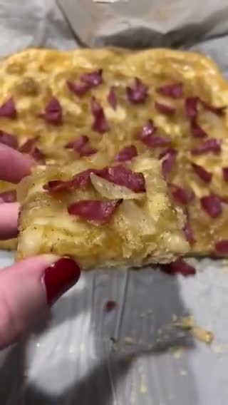 Foto del paso 10 de la receta: Coca de cebolla con bacon!