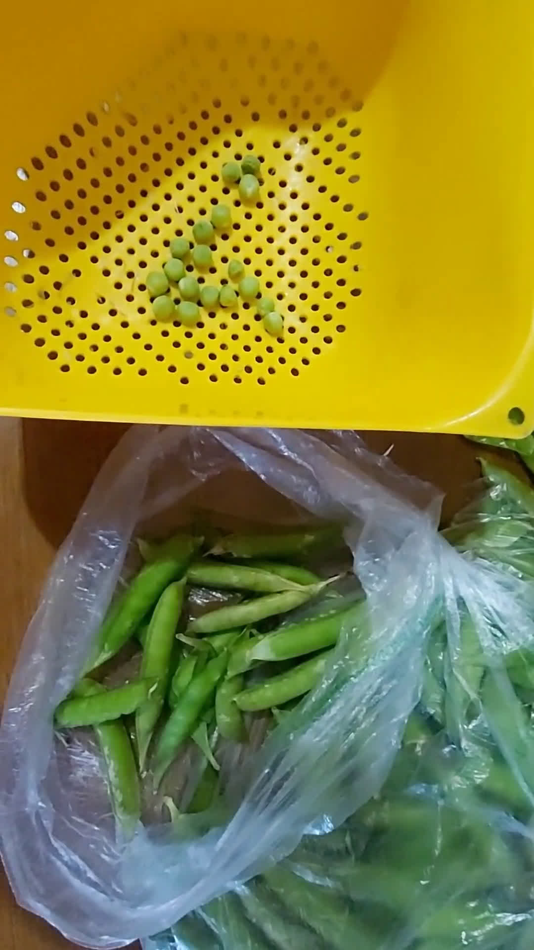 Foto del paso 1 de la receta: Chícharos a la francesa