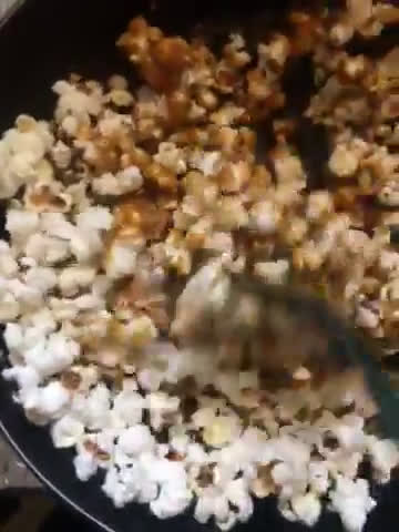 A picture of step 7 of Salted Caramel Popcorn 🍿.
