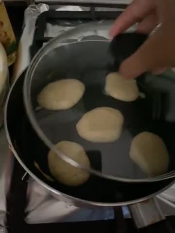 صورة لخطوة 4 من وصفة ميني بان كيك 🥞