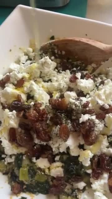 Foto del paso 10 de la receta: Spanakopita de temporada