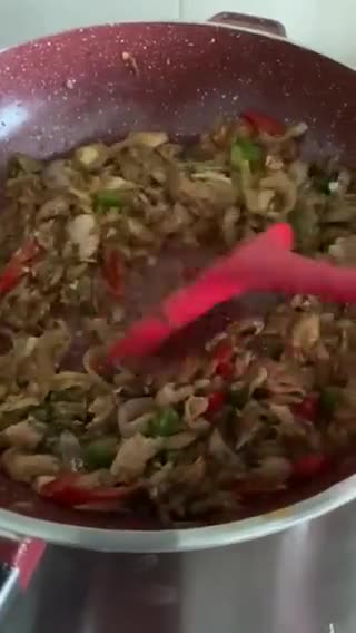 Gambar langkah 2 resipi Sambal Sardin.