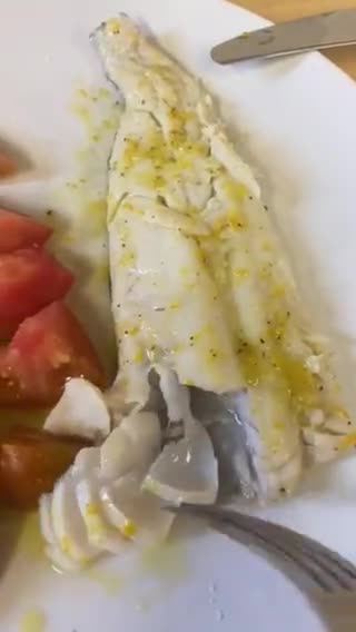 Foto del paso 4 de la receta: Merluza hiper sabrosa en 5 minutos!