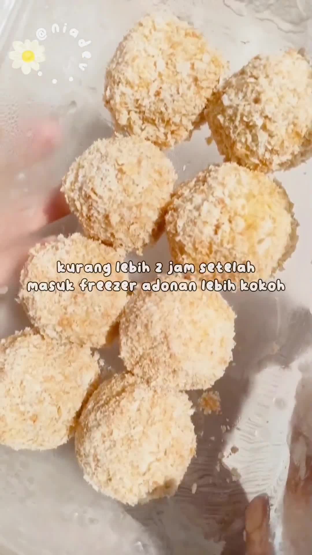 Foto langkah ke 4 dari resep Bitterballen kentang.