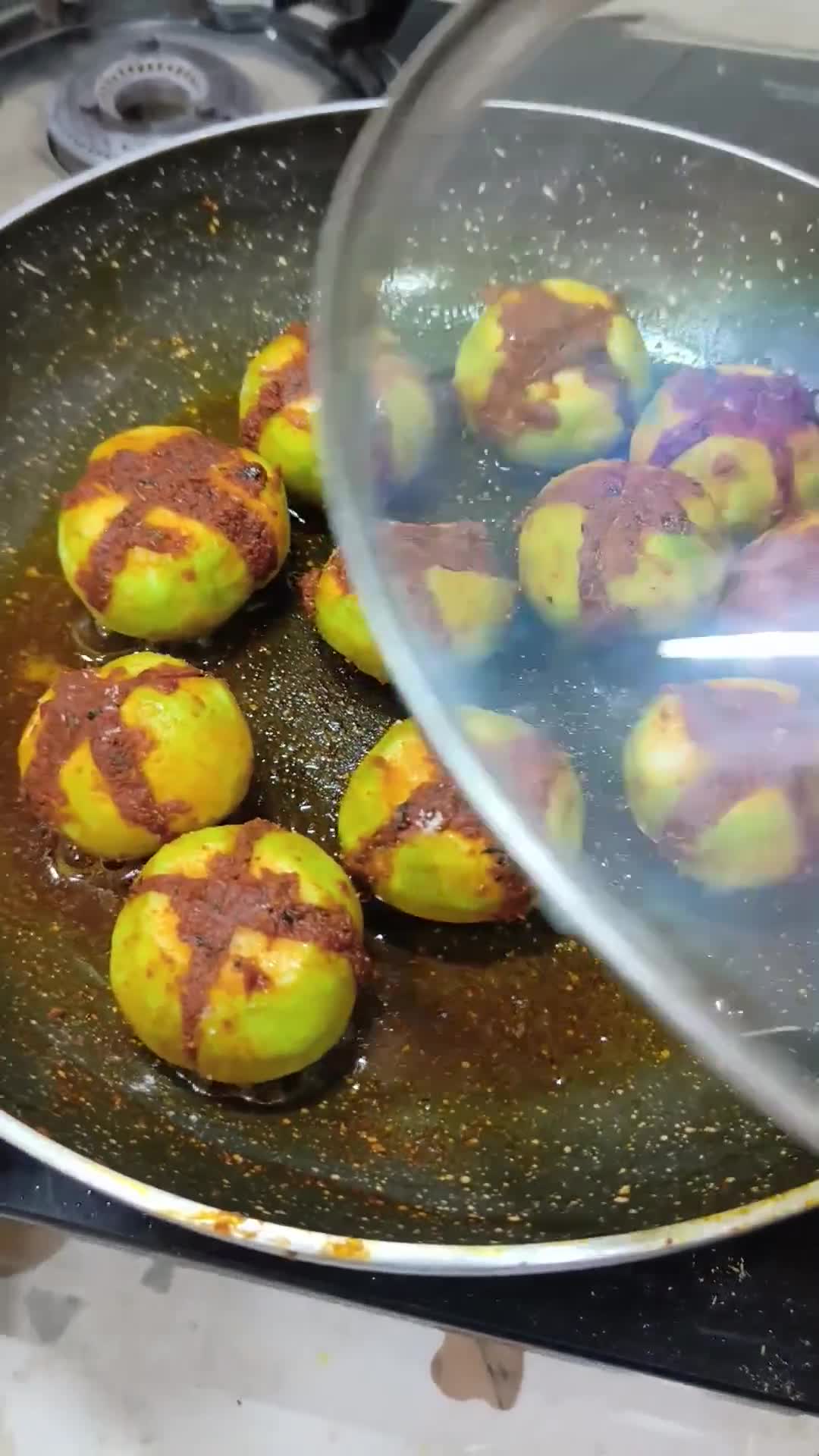 देसी भरवां टिंडे (desi stuff apple gourd recipe in Hindi) रेसिपी चरण 3 फोटो