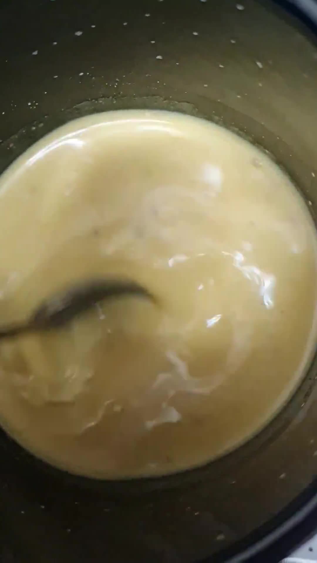 Foto del paso 3 de la receta: Bebida antiinflamatoria de almendras con cúrcuma, pimienta negra y más, inspirada en la Golden Milk