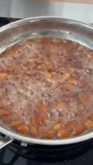 Foto del paso 3 de la receta: Garrapiñada de Almendras