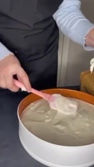 صورة لخطوة 5 من وصفة تشيزكيك التوت