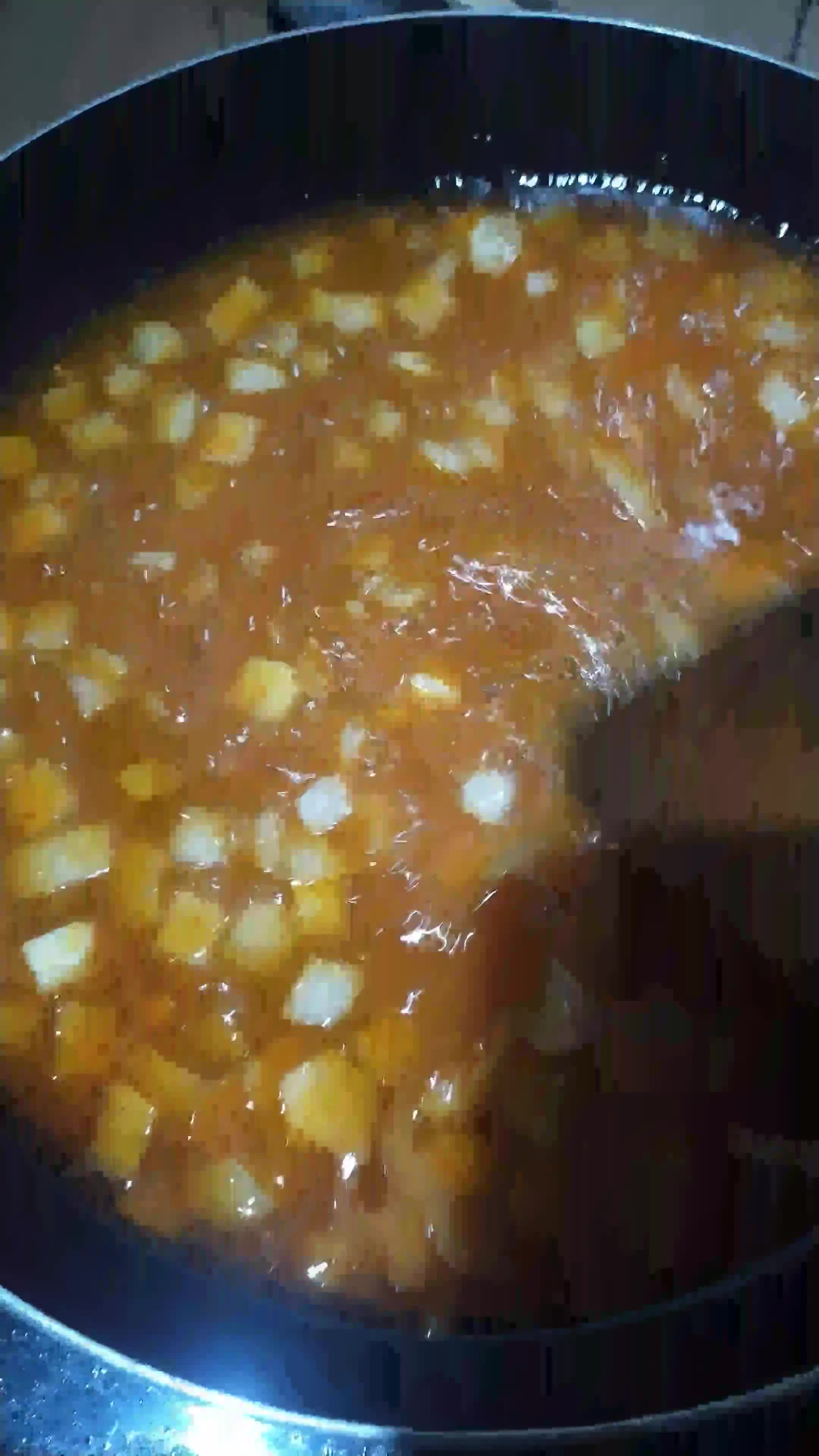 Foto langkah ke 3 dari resep Shakshuka Telur Bebek dan Asin.
