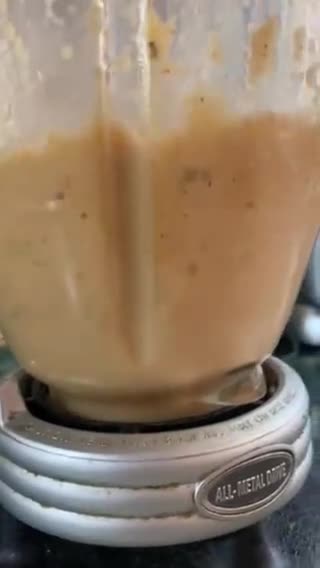 Foto del paso 2 de la receta: Chile de habanero con jugo de limón, ajo, sal y pimienta molida