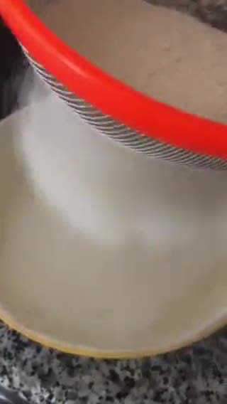 Foto del paso 6 de la receta: Magdalenas caseras de chocolate