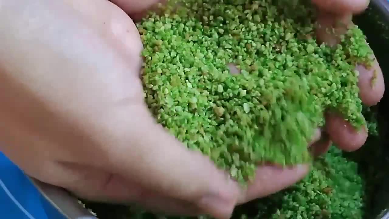 صورة لخطوة 12 من وصفة الفستق الكذاب لجميع انواع الحلويات