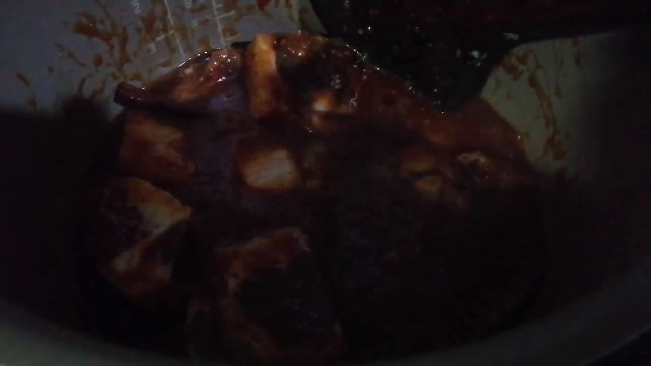 Gambar langkah 5 resipi Sup tulang merah sekali harung.
