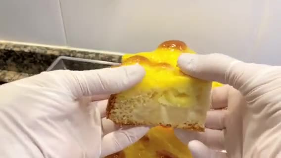 Foto del paso 14 de la receta: Pastel con peras en almíbar y crema sin gluten
