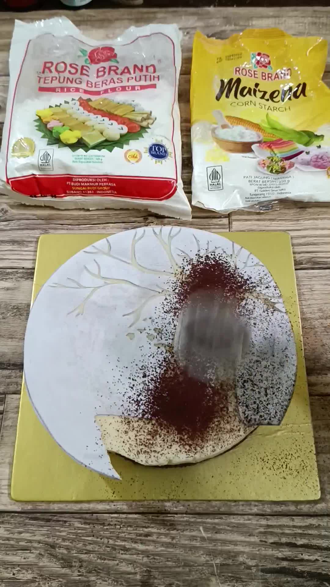 Foto langkah ke 11 dari resep Cake Ketagih Lukis No Mixer No Oven.