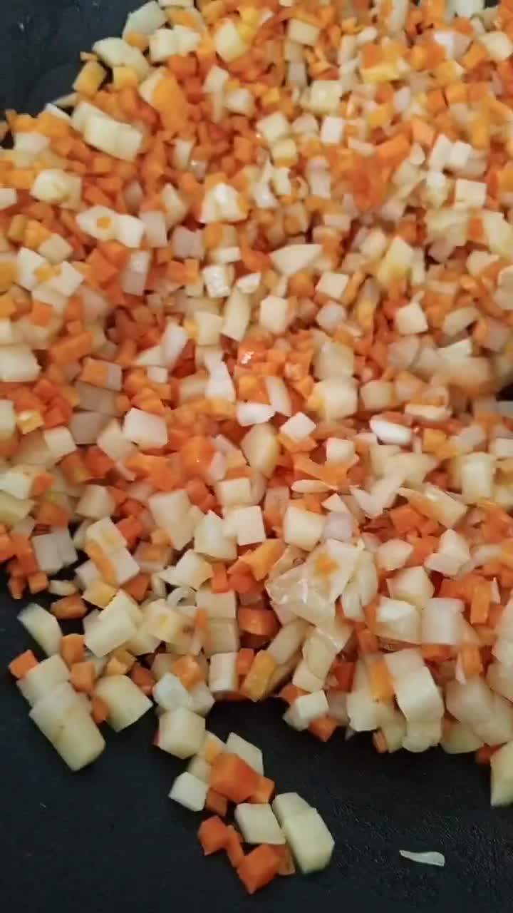 Foto langkah ke 3 dari resep Cheese Ragout (Isian Kroket, Risoles, Pastel).